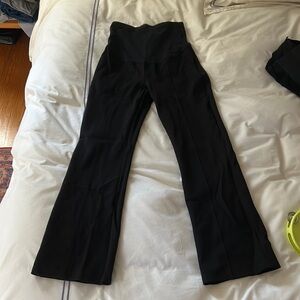 Old Navy Ponte Crop Pant